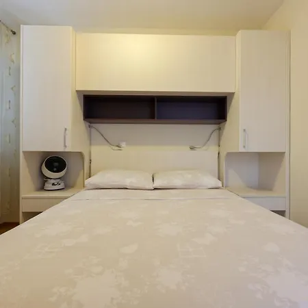 Avdic Апартаменты Макарска