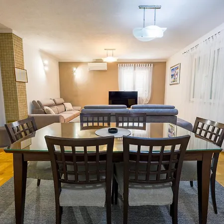 Avdic Apartment