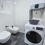 Avdić * Makarska