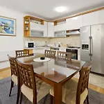 Apartment Avdic Makarska