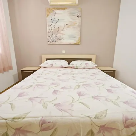 Avdic * Makarska