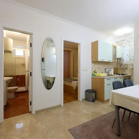 Lejlighed Avdic Makarska