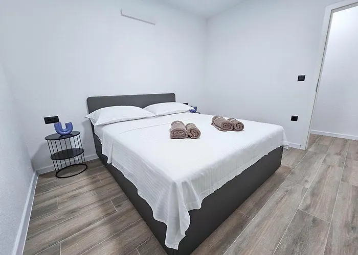 Apartment Avdic Makarska